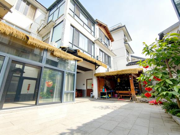 西山黄家堡香樟缘民宿【包吃住】【性价比高】【近明月湾】